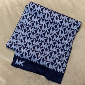 MK Michael Kors Blue Metallic Scarf Preowned 9.5” x 64”